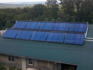 10-collector solar hot water array